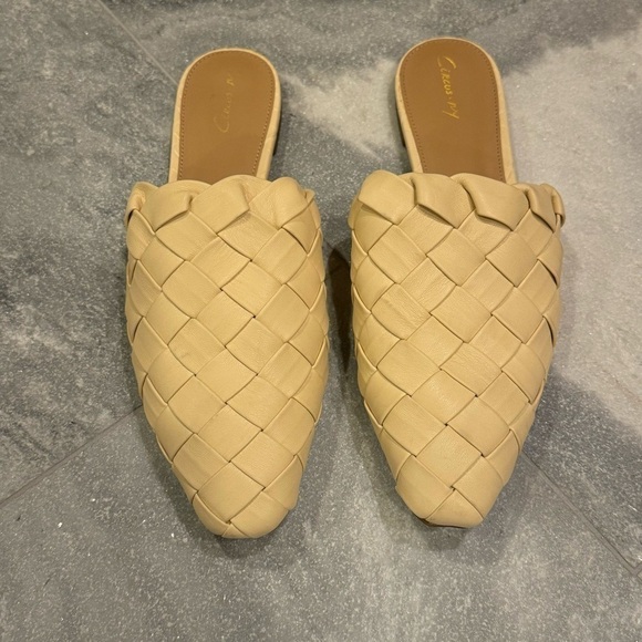 Sam Edelman Olena Woven Mules in Eggshell Size 10 Worn Once - Picture 4 of 9